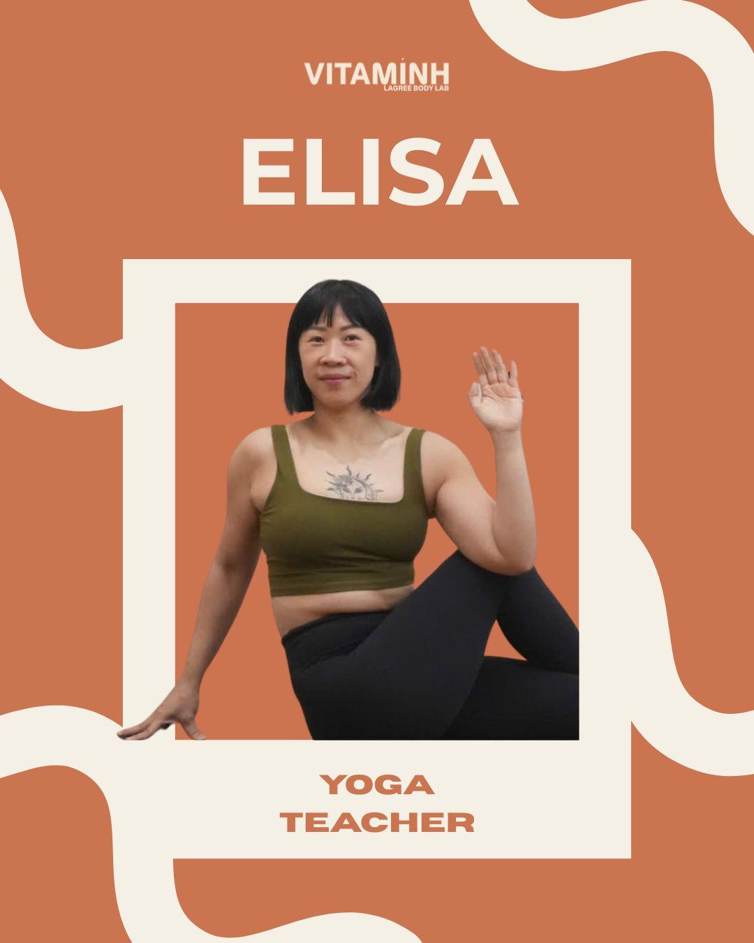 Elisa, Yoga Coach